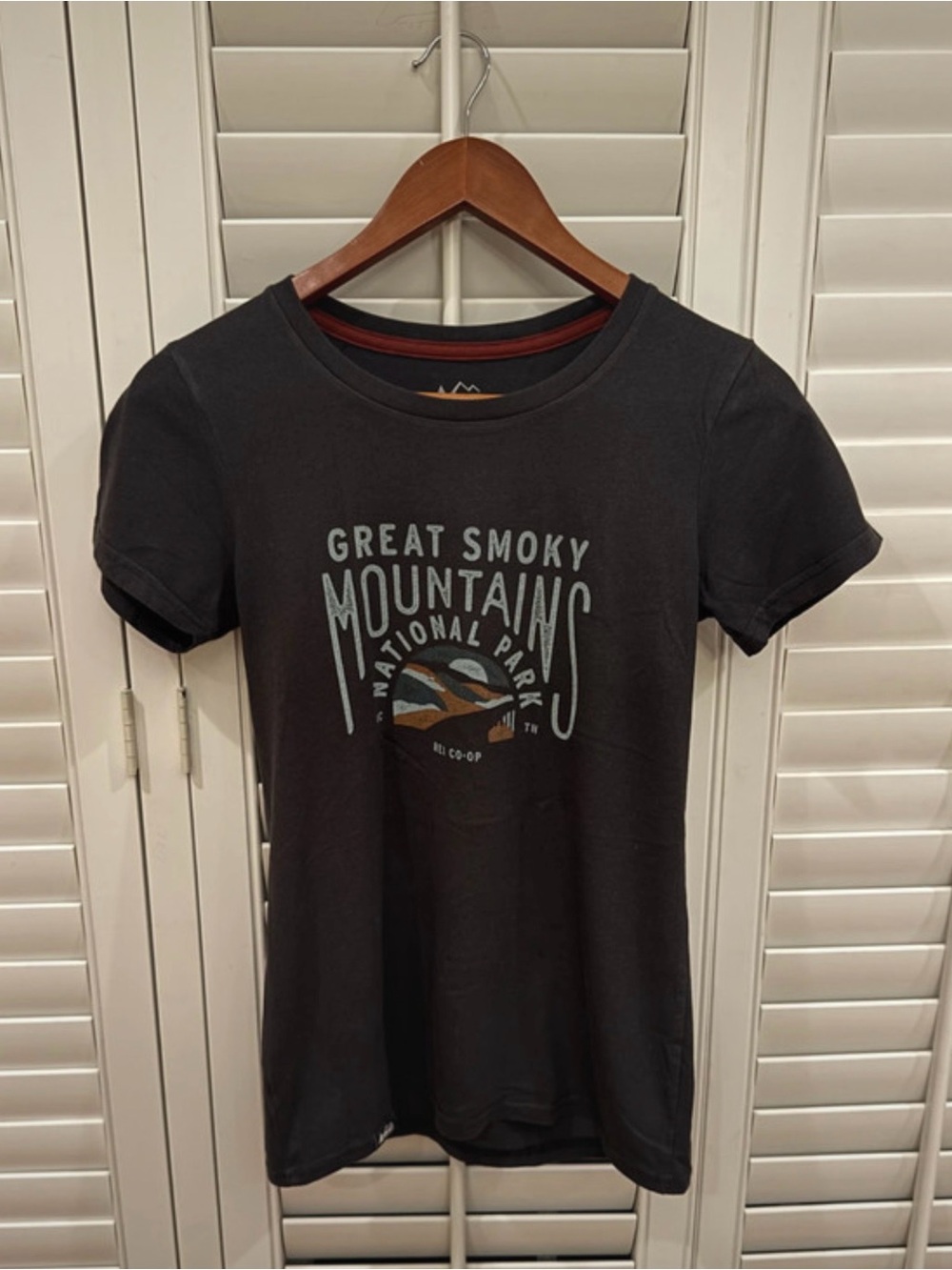 REI Charcoal Great Smoky Mountains National Park Graphic Tee